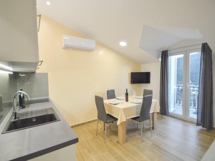 Apartment Ivana I Martina Grebaštica エクステリア 写真