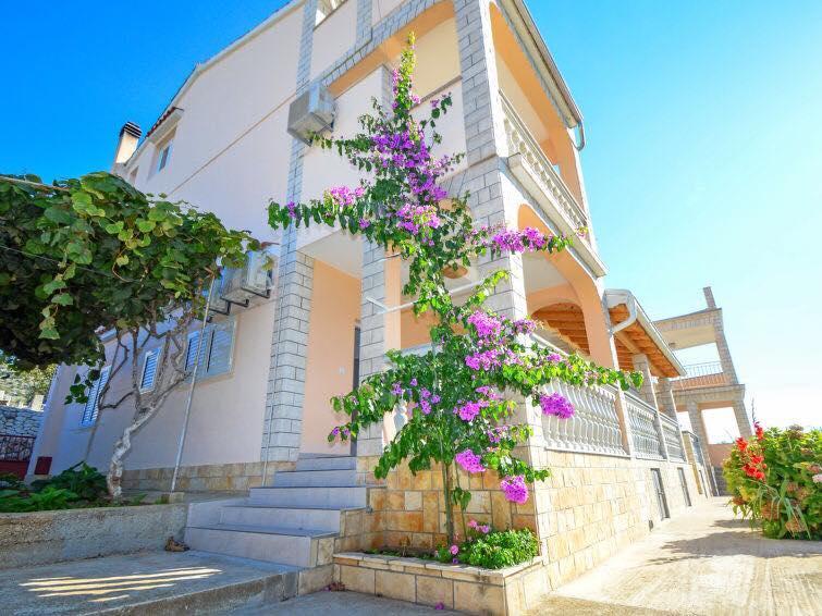Apartment Ivana I Martina Grebaštica エクステリア 写真